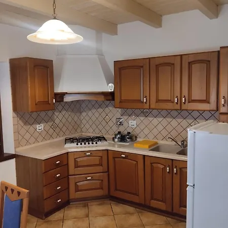 Borgo Doccia 905 Montese