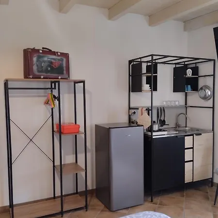 Borgo Doccia 905 Montese