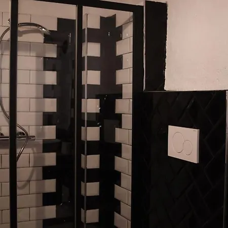 فندق مبيت وإفطار Borgo Doccia 905