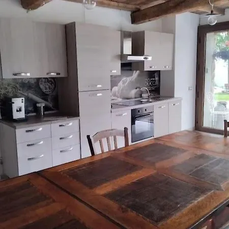 Borgo Doccia 905 فندق مبيت وإفطار *