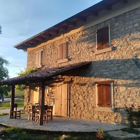 Borgo Doccia 905 فندق مبيت وإفطار Montese