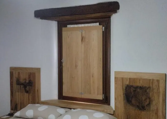 Oda ve Kahvaltı Borgo Doccia 905 Montese